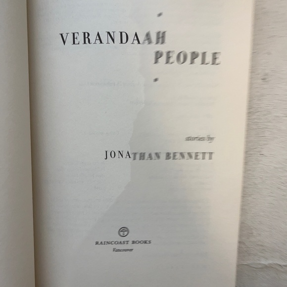 Jonathan Bennett's Verandah People, short stories, 2001, paperback - Picture 4 of 8